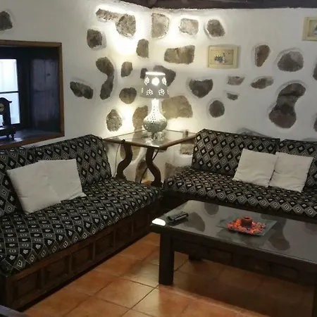 Semesterbostad La Cueva *